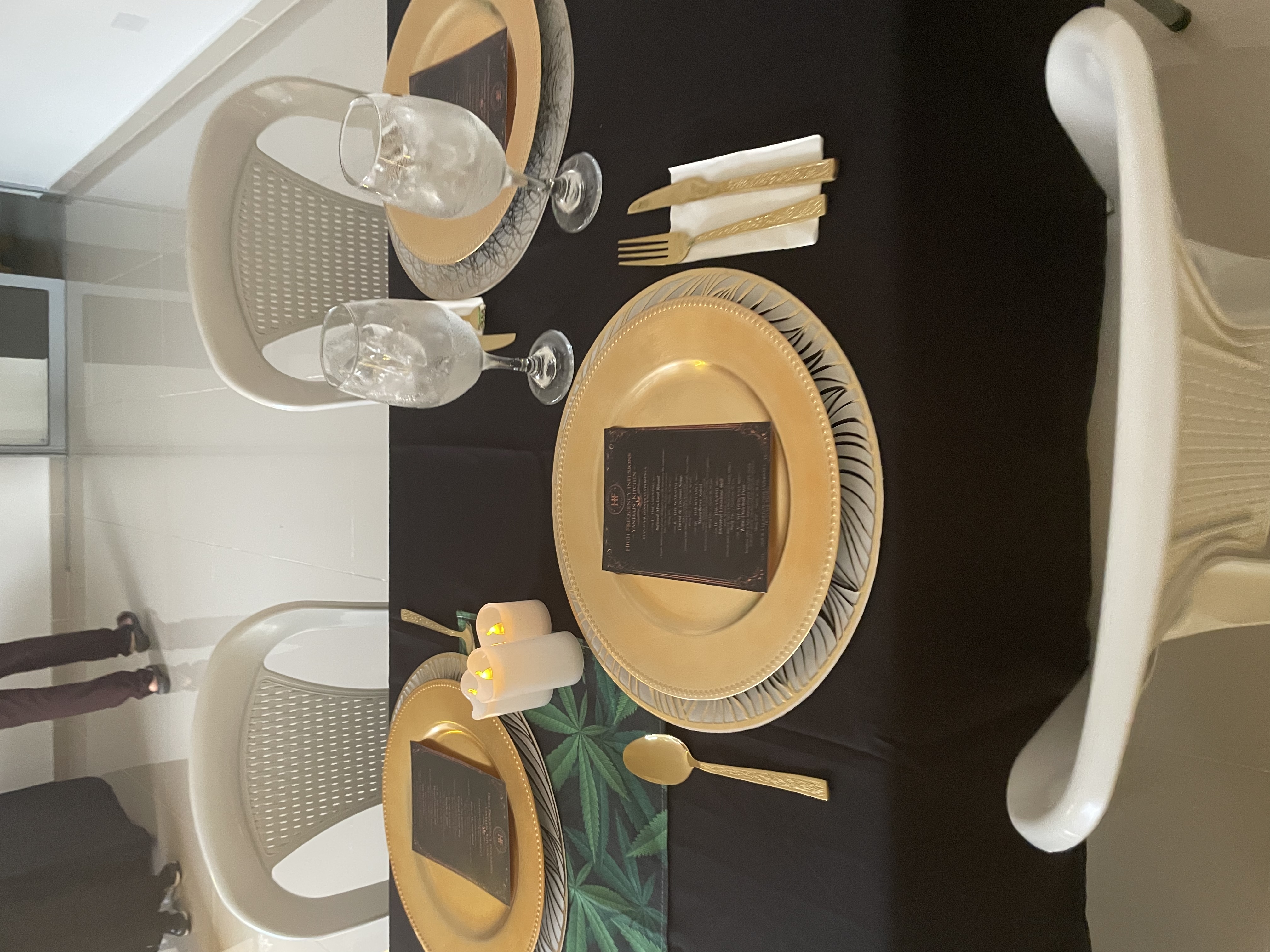 HFI place setting with menu card
